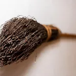 The Witching Post 4*